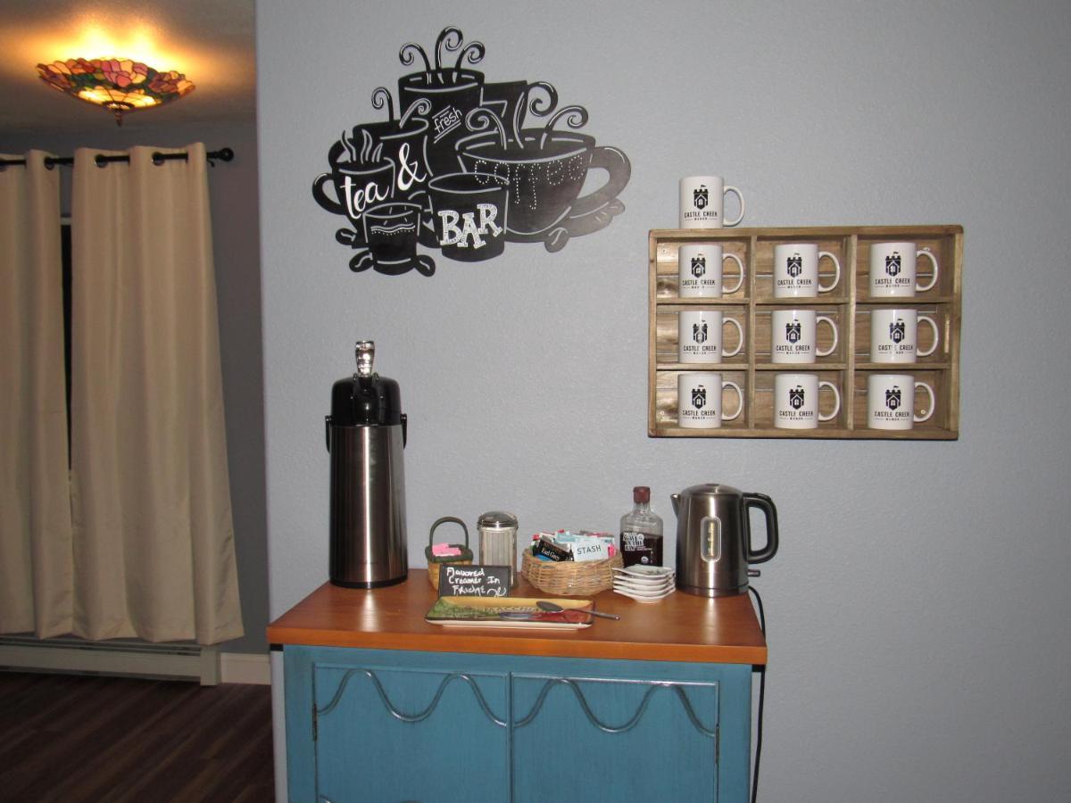 Castle Creek Manor Bed & Breakfast Grand Junction Dış mekan fotoğraf